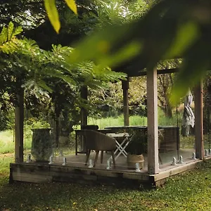 Guest house Rainforest Retreat